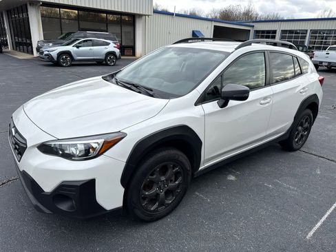 Used 2021 Subaru Crosstrek 2.5i Sport w/ Moonroof Package image 2
