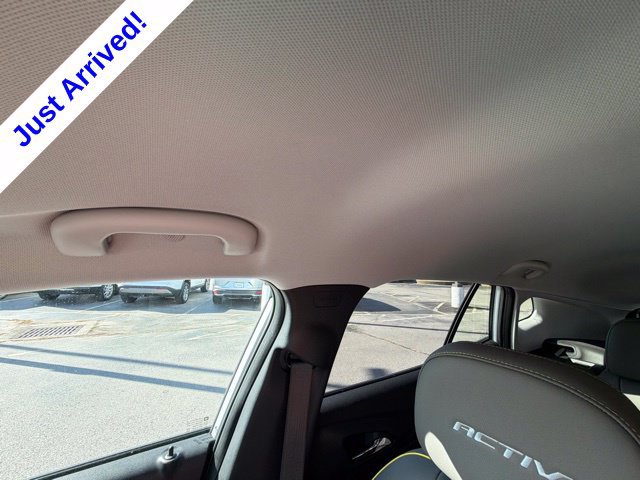 Used 2025 Chevrolet Trax ACTIV w/ Driver Confidence Package FWD image 44