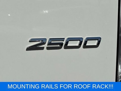 Used 2025 Mercedes-Benz Sprinter 2500 image 5