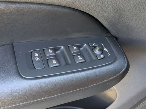 Certified 2023 Volvo S60 T8 Ultimate image 24