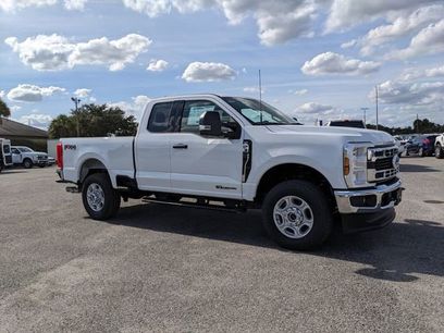 New 2026 Ford F350 XLT w/ FX4 Off-Road Package