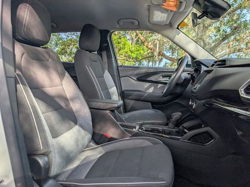 Used 2023 Chevrolet TrailBlazer LT image 18