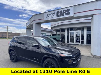 Used 2017 Jeep Cherokee Sport w/ Cold Weather Group