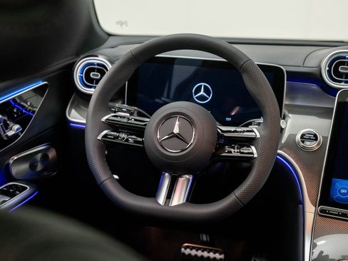 New 2026 Mercedes-Benz GLC 300 4MATIC image 12