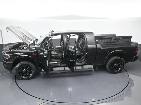 Used 2023 RAM 2500 Limited AWD/4WD image 83
