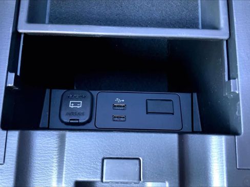 Certified 2023 MAZDA CX-5 Carbon Edition image 36