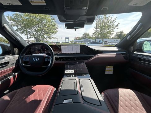 New 2026 INFINITI QX80 Autograph w/ Premium Cargo Package image 12