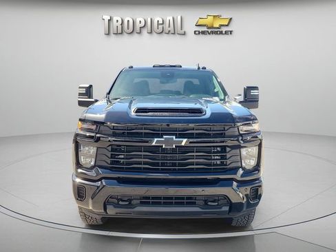 New 2026 Chevrolet Silverado 2500 Custom w/ Custom Value Package AWD/4WD image 8