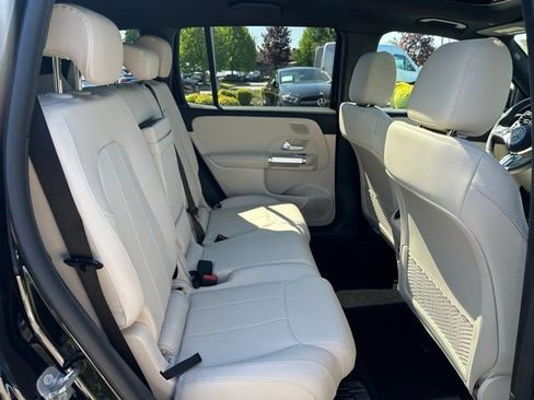 New 2026 Mercedes-Benz GLB 250 4MATIC image 23