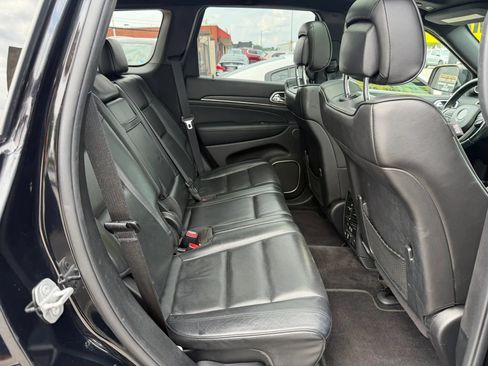 Used 2018 Jeep Grand Cherokee High Altitude AWD/4WD image 12