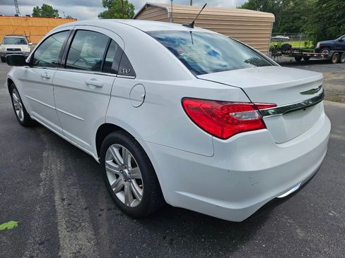 Used 2012 Chrysler 200 LX FWD image 7