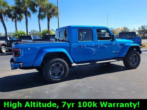 Certified 2022 Jeep Gladiator Overland image 7