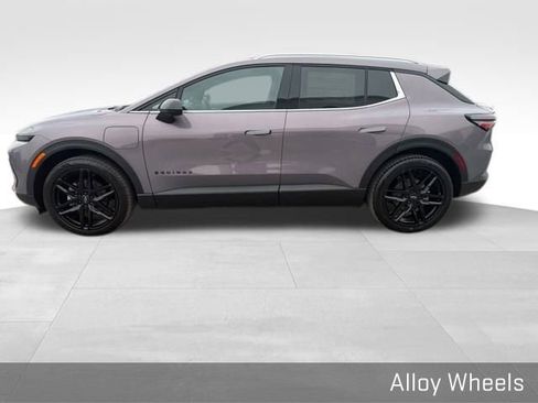 Used 2026 Chevrolet Equinox EV LT w/ LPO, Blackout Package image 9