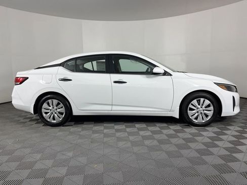 New 2025 Nissan Sentra S image 11