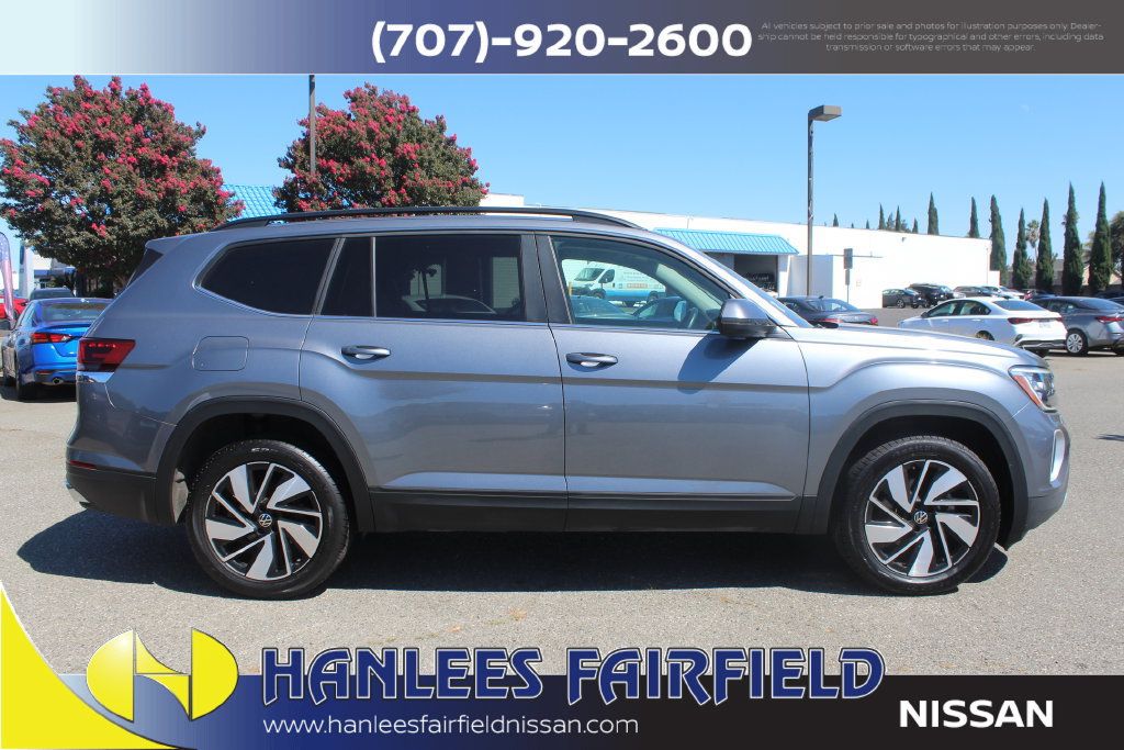 Used 2025 Volkswagen Atlas SE FWD image 6