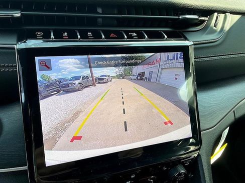 New 2025 Jeep Grand Cherokee Limited image 20