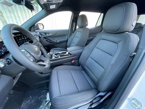 New 2026 Chevrolet Equinox LT image 23