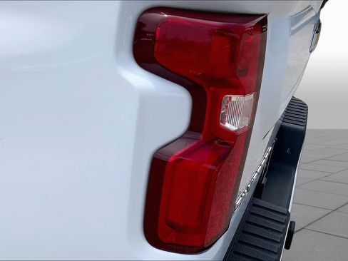 Used 2024 Chevrolet Silverado 2500 LTZ w/ LTZ Plus Package AWD/4WD image 28