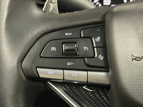 Certified 2024 Cadillac XT6 Sport w/ LPO, Floor Liner Package AWD/4WD image 39