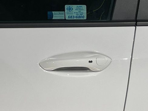 Used 2025 Chevrolet Trax ACTIV image 16