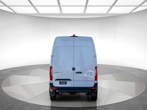 New 2025 Mercedes-Benz Sprinter 2500 image 3
