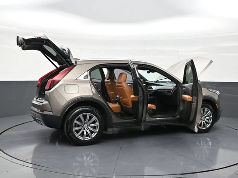 Used 2020 Cadillac XT4 Premium Luxury FWD image 29