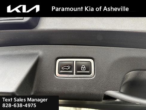 Used 2021 Kia Sorento SX image 28