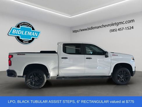 Used 2021 Chevrolet Silverado 1500 LT Trail Boss w/ Bed Protection Package image 9