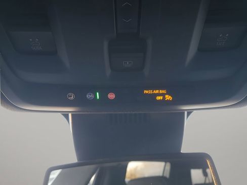 Used 2024 GMC Yukon XL AT4 w/ AT4 Premium Plus Package image 42