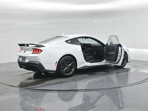 New 2026 Ford Mustang Dark Horse image 5