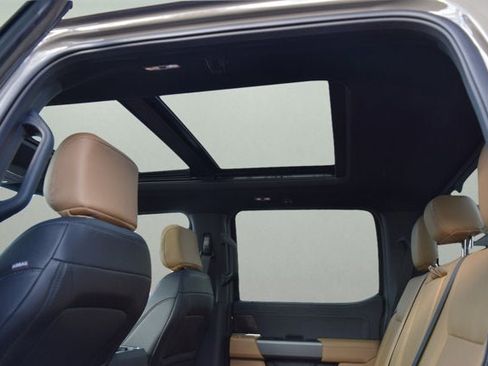 New 2026 Ford F250 Lariat w/ Chrome Package image 8