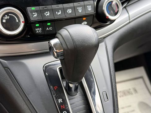 Used 2015 Honda CR-V LX image 30