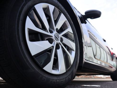 Certified 2025 Nissan Altima 2.5 S image 13