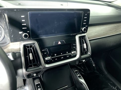 Used 2022 Kia Sorento X-Line EX AWD/4WD image 25