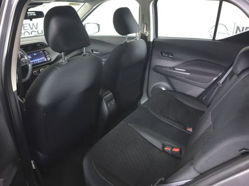 Used 2023 Nissan Kicks SV FWD image 18