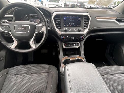 Used 2023 GMC Acadia SLE w/ Driver Convenience Package FWD image 16