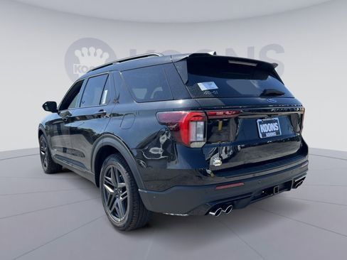New 2026 Ford Explorer ST w/ Sun And Sound Package AWD/4WD image 4