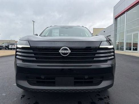 Used 2026 Nissan Kicks SV w/ Cold Weather Package AWD/4WD image 2