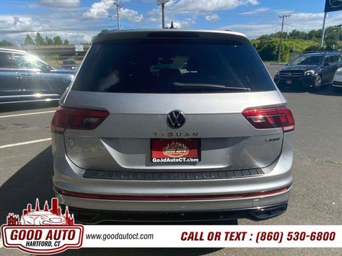 Used 2022 Volkswagen Tiguan SE R-Line AWD/4WD image 6