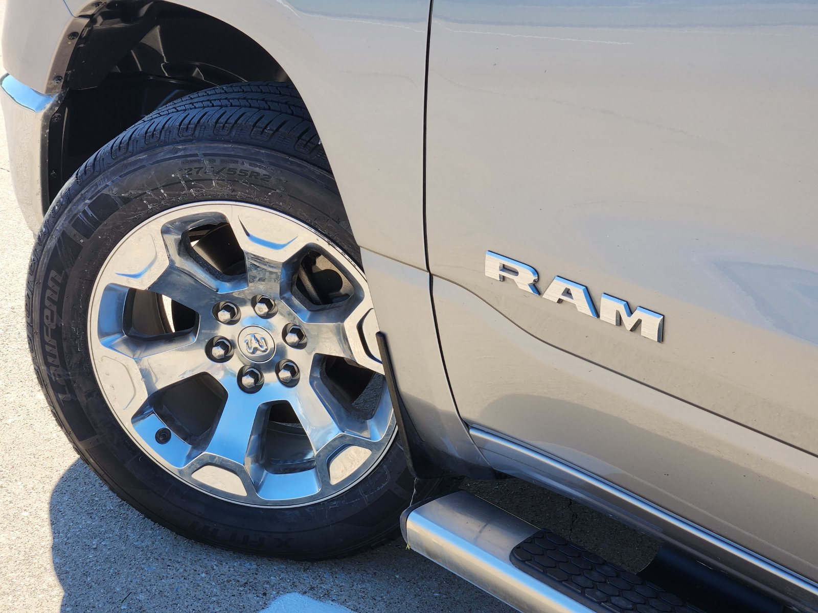 Used 2022 RAM 1500 Lone Star AWD/4WD image 17