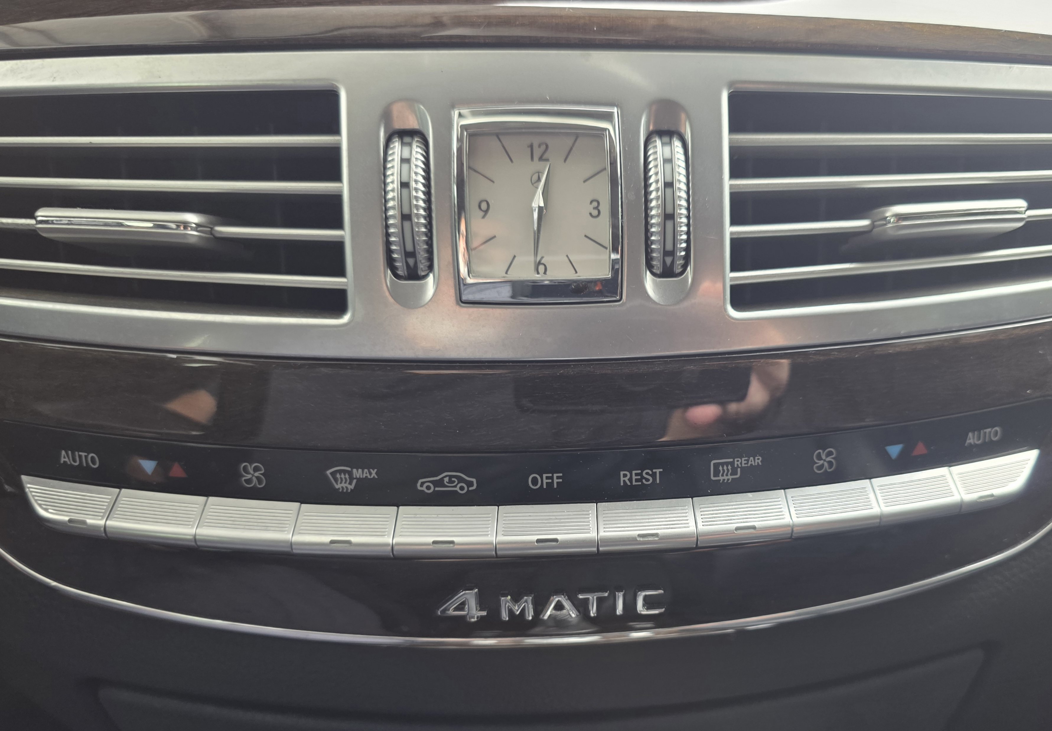 Used 2012 Mercedes-Benz S 350 BlueTEC 4MATIC image 29