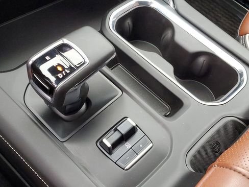 Used 2023 GMC Sierra 1500 Denali Ultimate image 20