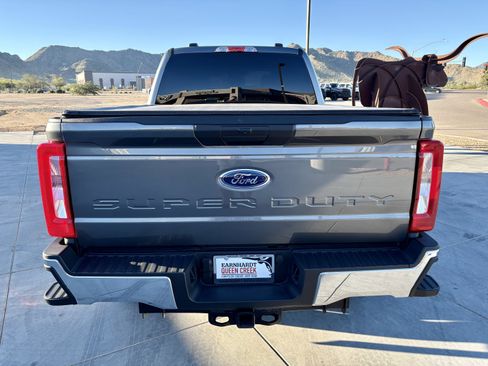 Used 2025 Ford F250 XLT w/ FX4 Off-Road Package image 4