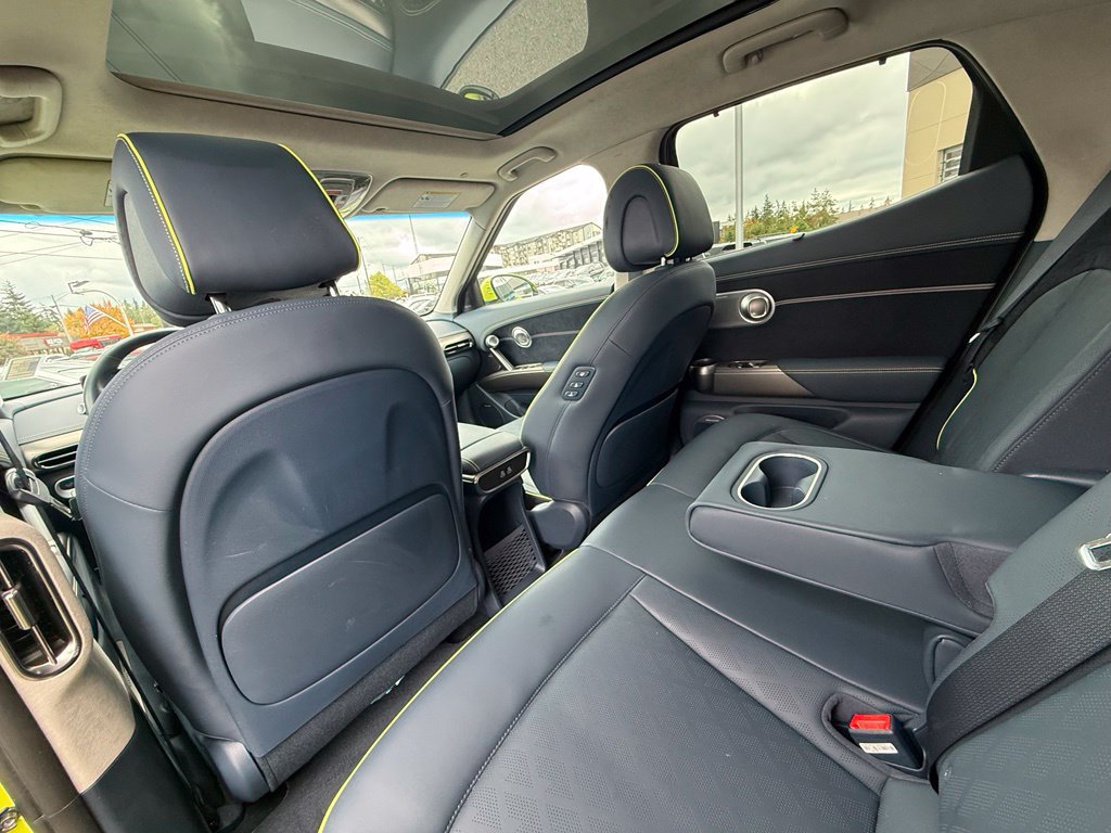 Used 2023 Genesis GV60 Performance AWD/4WD image 20