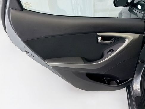 Used 2016 Hyundai Elantra Value Edition FWD image 24