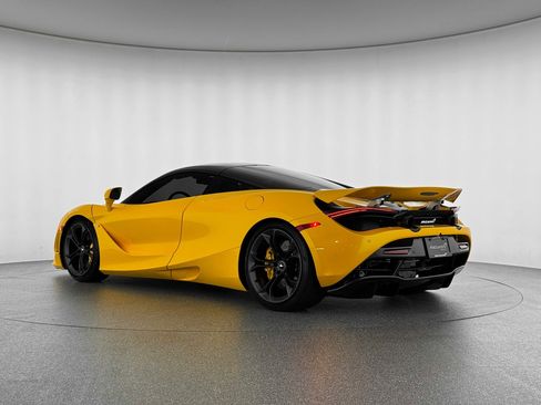 Used 2019 McLaren 720S Performance image 3