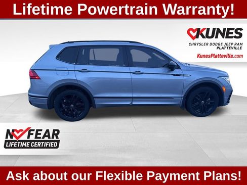 Used 2022 Volkswagen Tiguan SE R-Line image 11