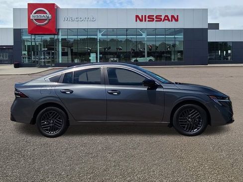 New 2026 Nissan Sentra SV w/ SV Convenience Package FWD image 8