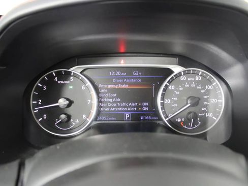 Used 2024 Nissan Altima 2.5 SR image 14