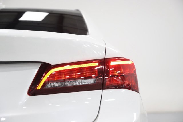 Used 2016 Acura TLX FWD image 14